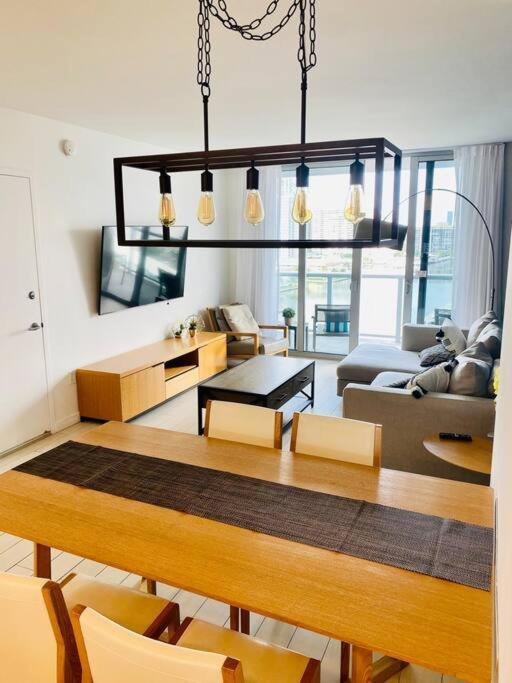 Appartamento Stylish Miami Getaway, Ocean Views & Gourmet Kitchen -12a