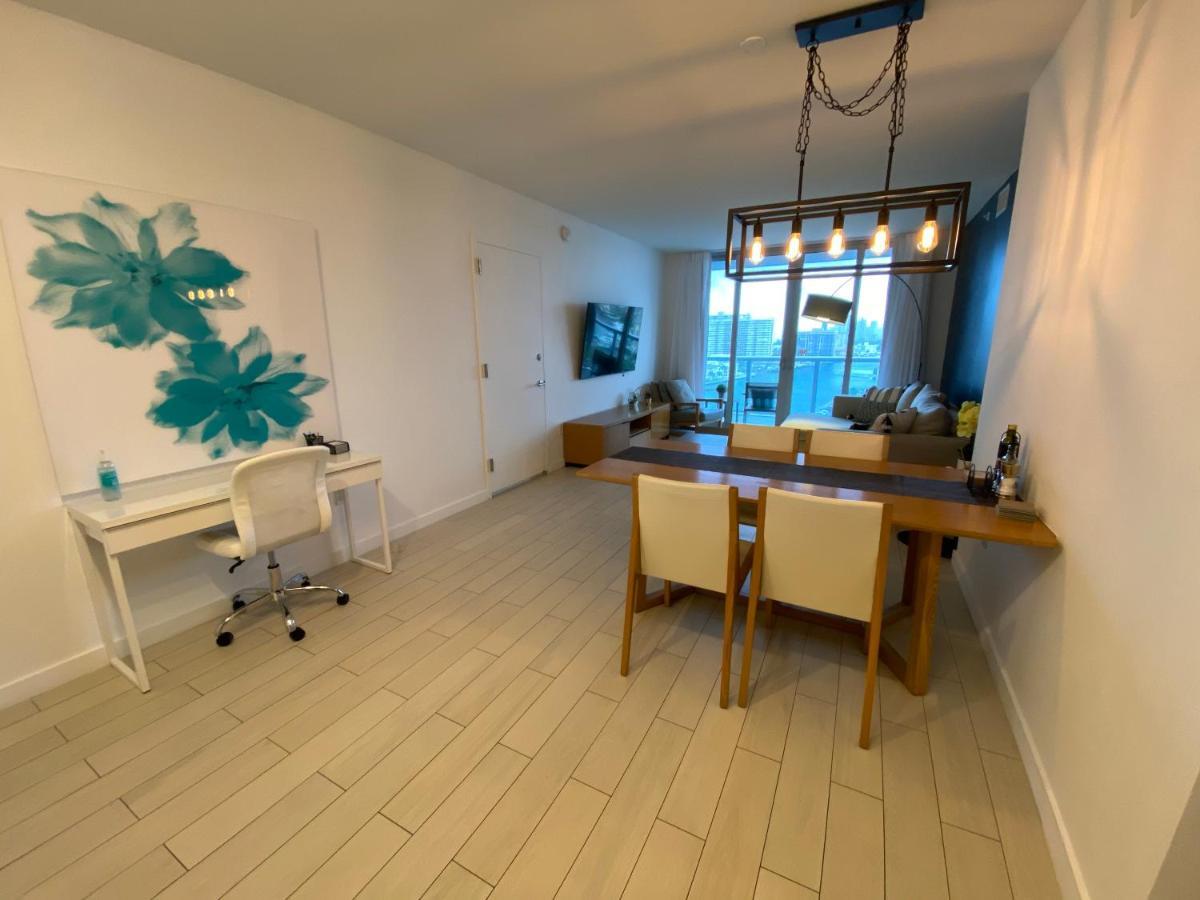 Appartamento Stylish Miami Getaway, Ocean Views & Gourmet Kitchen -12a *